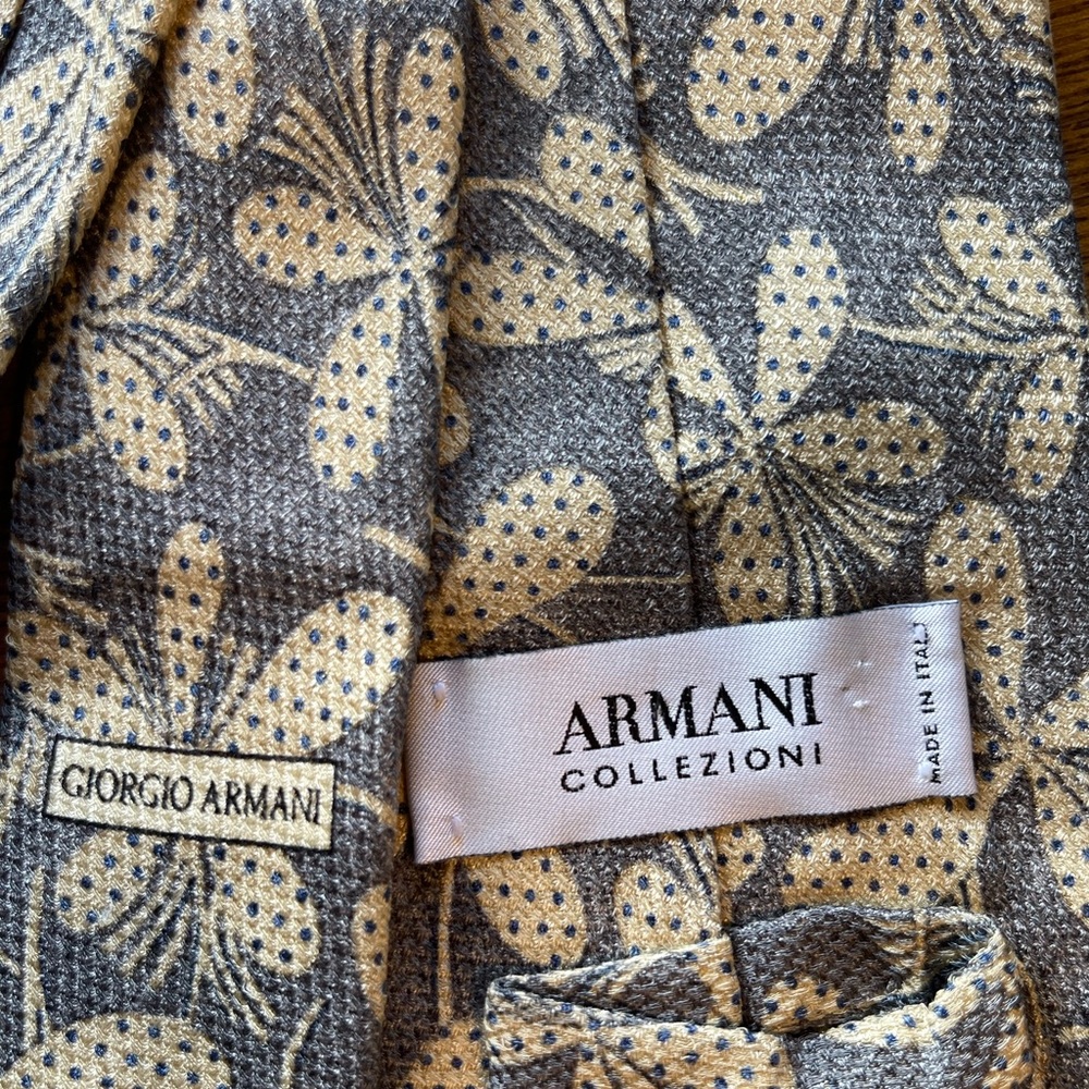 ARMANI Vintage Tie (Giorgio Armani, 100% Silk,Made in Italy)-Excellent Condition